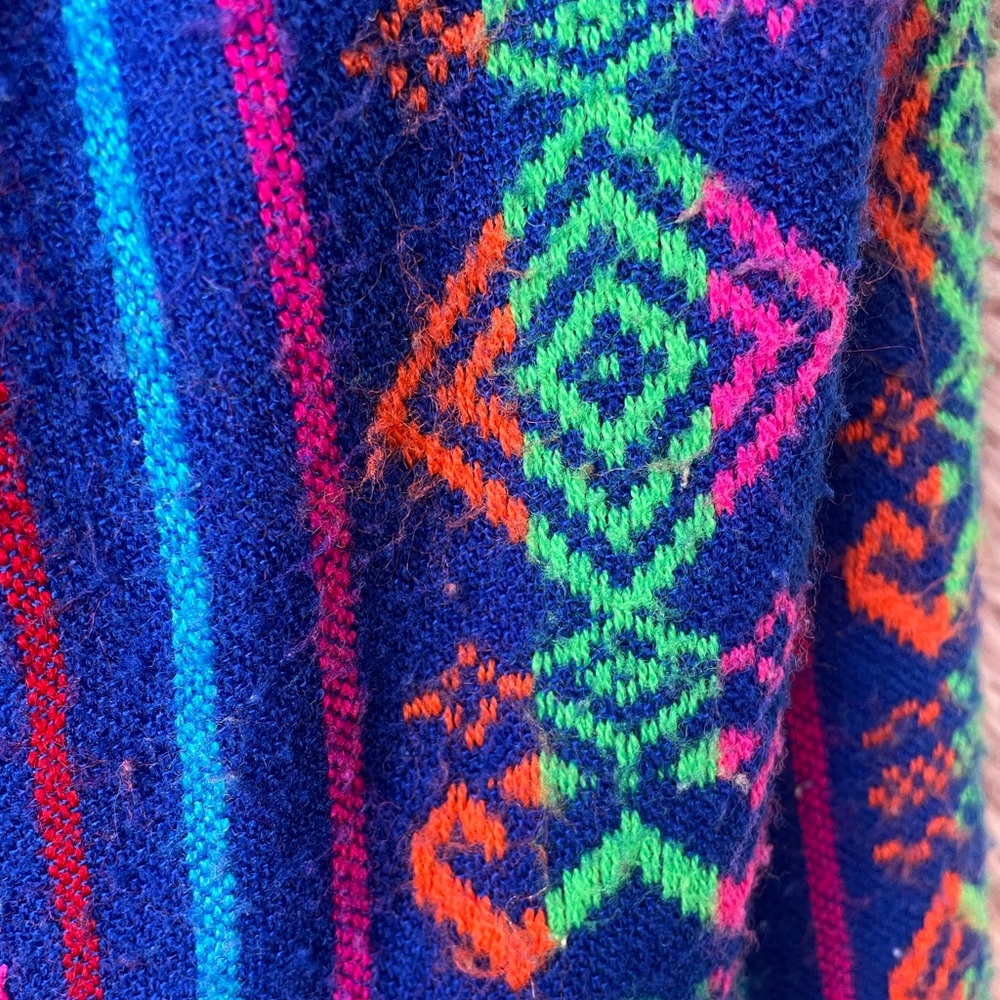 Handmade Robe from Oaxaca - Picture 3 of 3